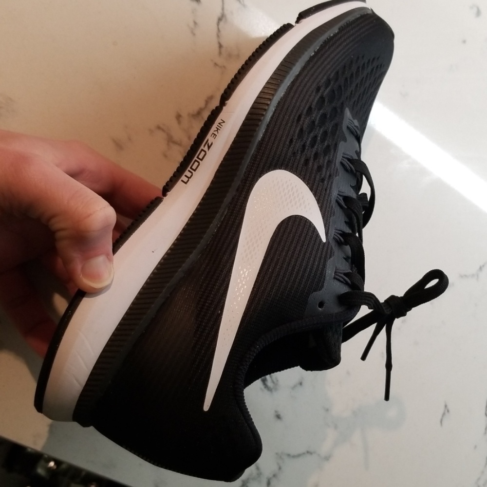 Women's Nike Air Zoom Pegasus 34 (Sz. 8)